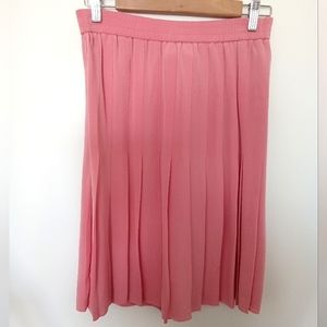 Dana Buchman Knee Length Silk Pleated Skirt